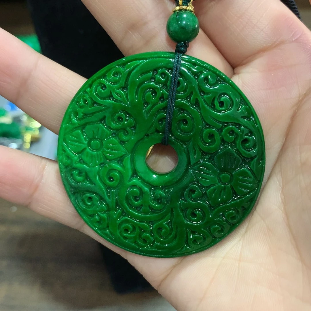【闪购商品】翡翠颈饰未镶嵌