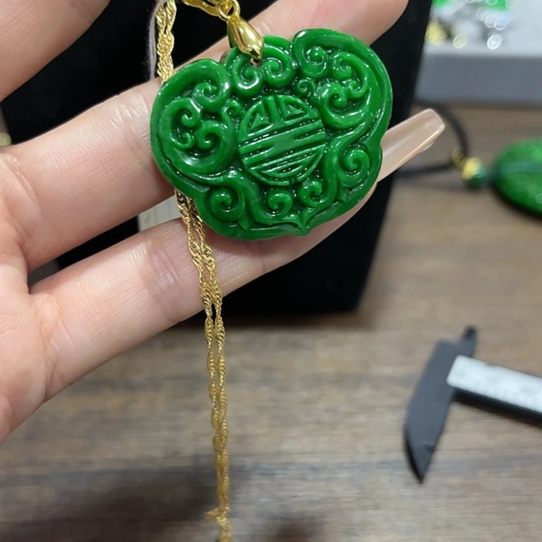 【闪购商品】翡翠耳饰未镶嵌