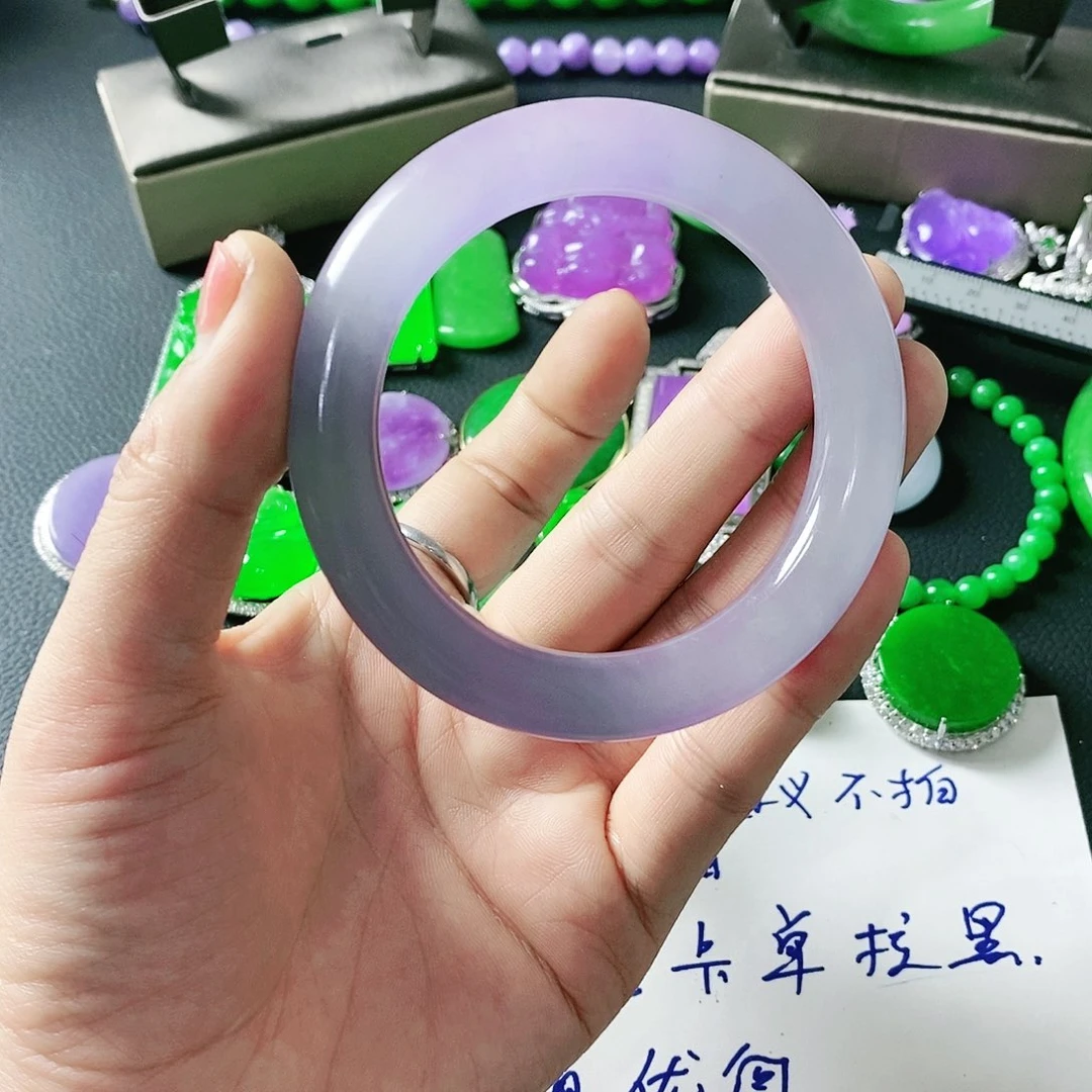 翡翠手镯未镶嵌常*手镯