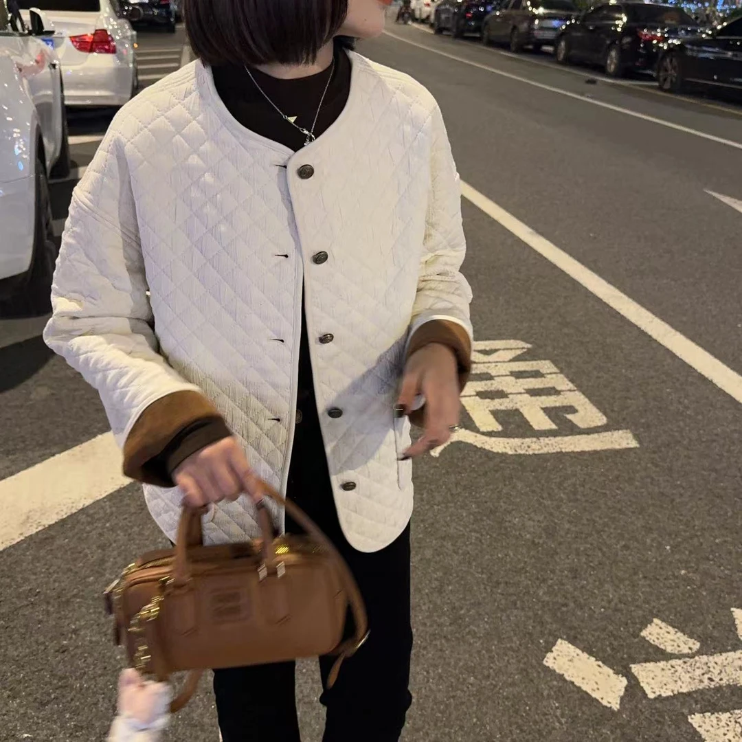 【大口袋菱格外套】秋冬季 圆领菱形格大口袋外套 行线百搭外罩