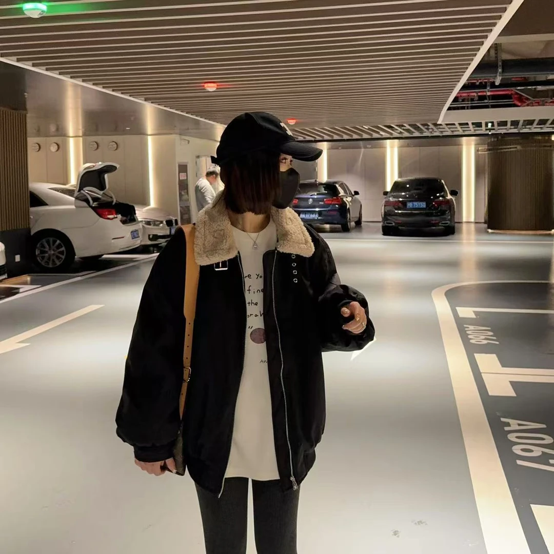 玳妮【糕毛翻领羽绒服】冬季翻领扣袢收口下摆羽绒服时尚派克面包服