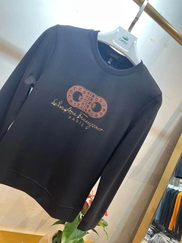 时尚休闲潮流圆领卫衣