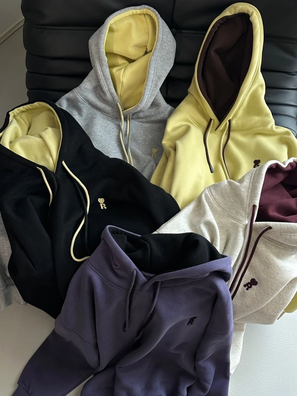 仓美美精选-爱心撞色加绒连帽卫衣