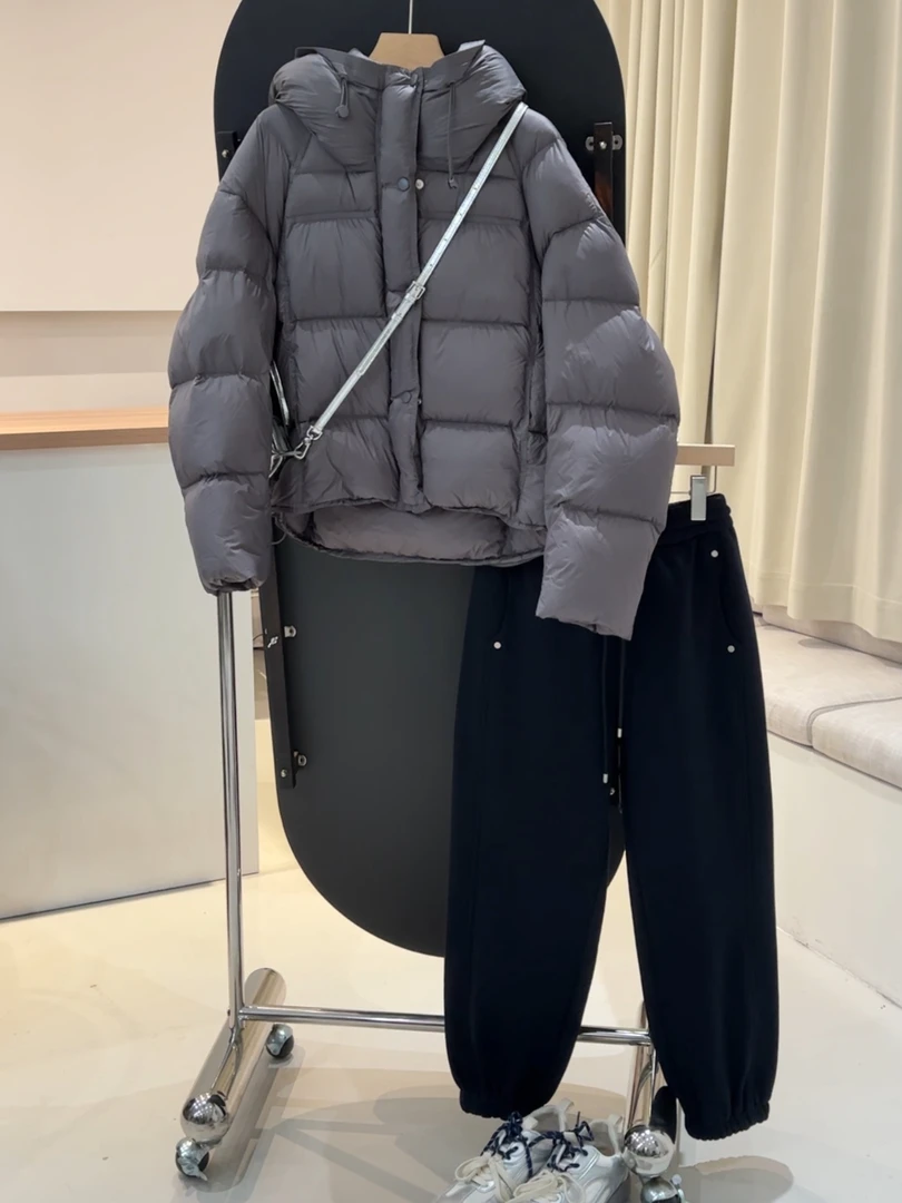 仓美美精选-《肯豆》轻薄羽绒外套连帽设计（卡码推荐拍大！）三防面料