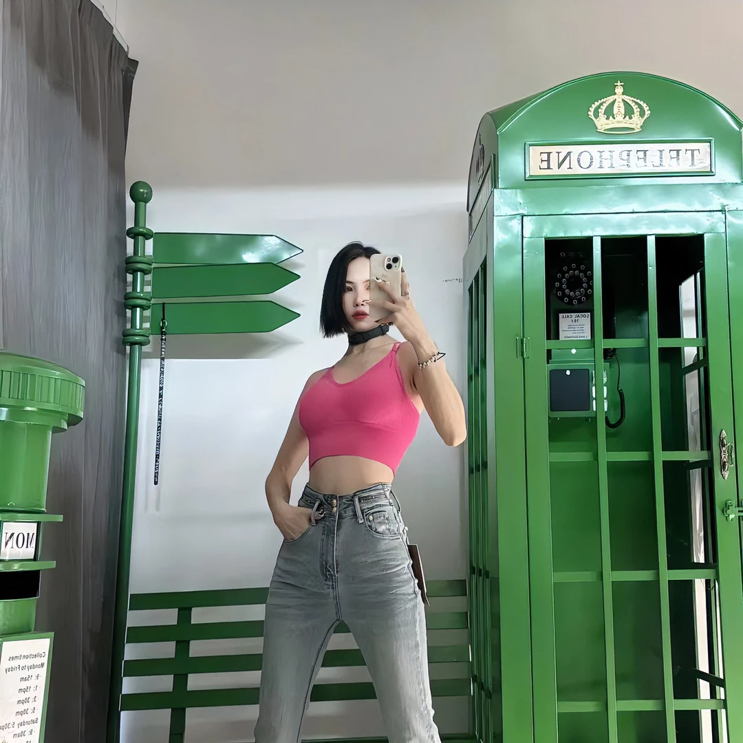 【宋昭瑶】背影杀交叉大露背一体固定美背