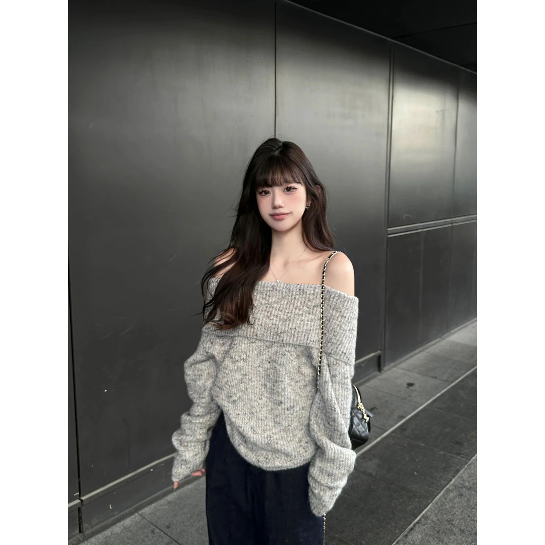 月光华尔兹2024秋慵懒辣妹一字肩上衣花纱针织厚气质短款小众毛衣