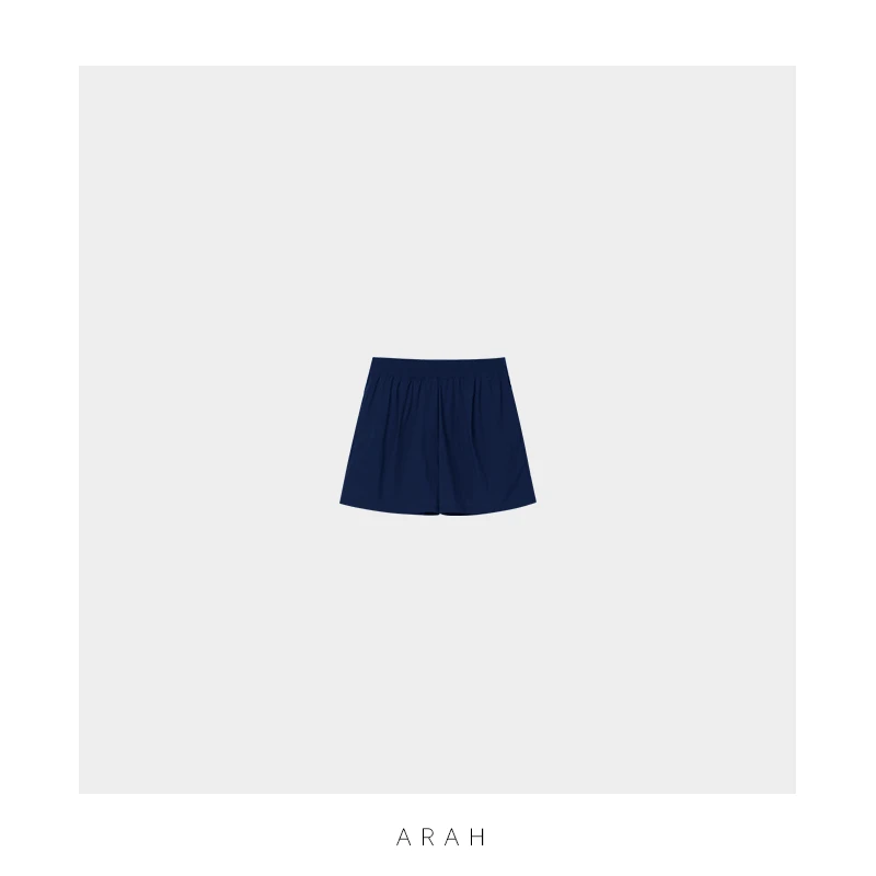 ARAH/短裤 惟有南山与君眼，相逢不改旧时青。