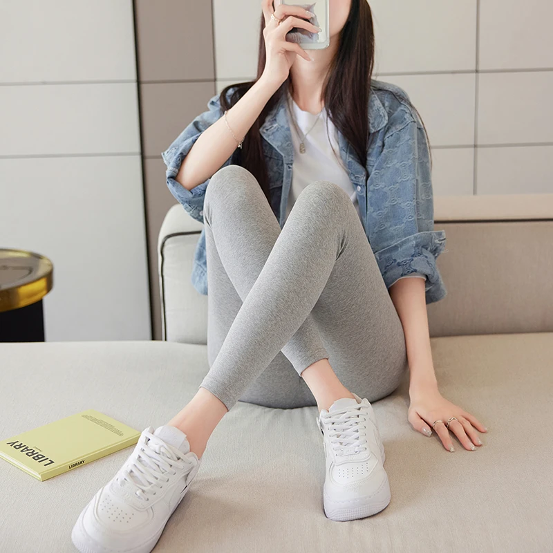 春秋薄款九分打底裤女外穿亚光纯棉显瘦紧身弹力修身大码小脚裤子