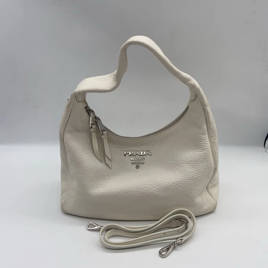 95新 Prada/普拉达 普拉达白色全皮hobo腋下/ 998 9698