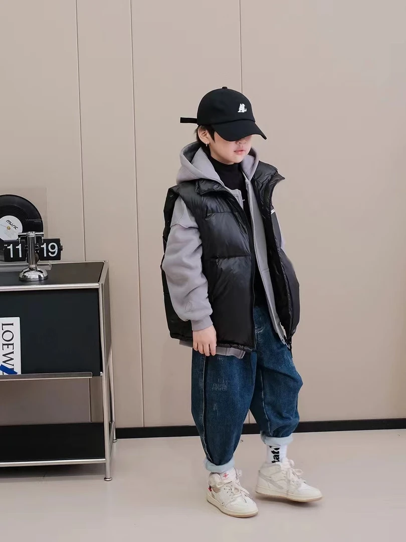 大宝童装/5175款，保暖棉马甲款黑色中大童加厚冬季立领