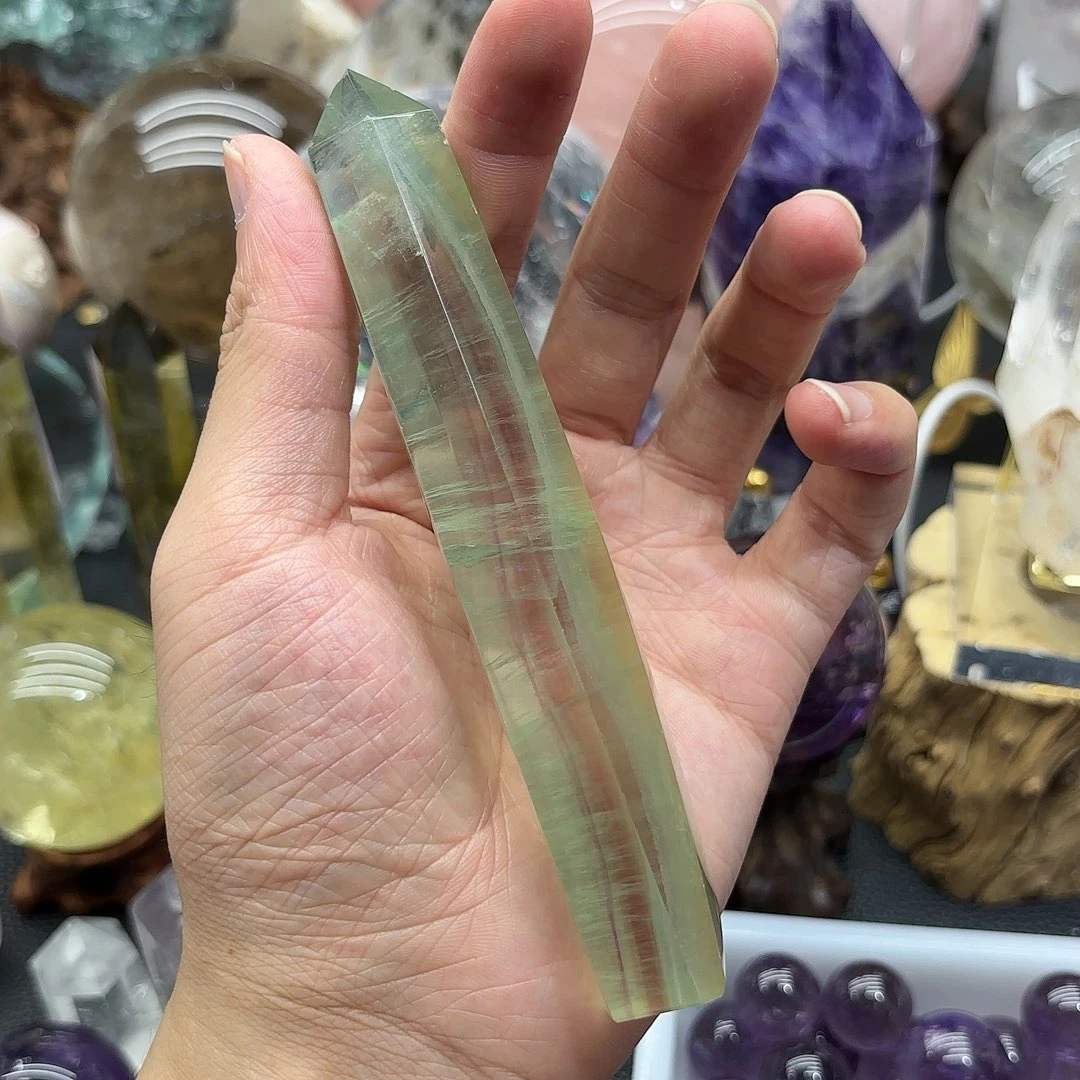 水晶摆件未镶嵌尖尖磕碰微瑕