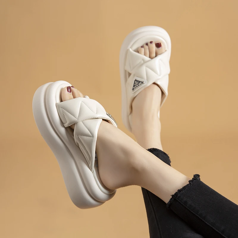 小个子松糕拖鞋女2024新款夏季外穿厚底百搭增高时尚交叉凉拖鞋潮