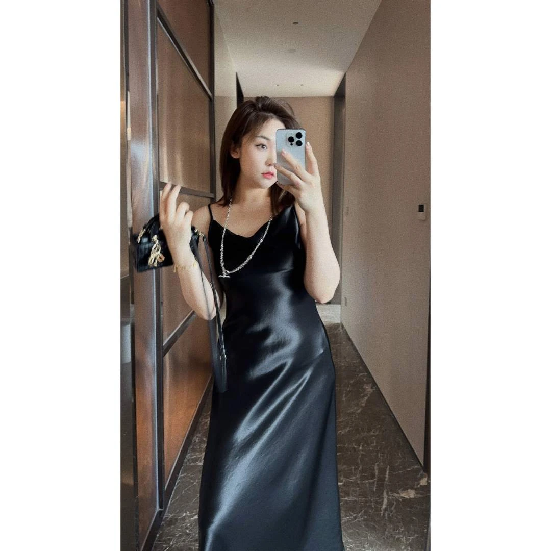 OSENSO“雾漫鎏双 ”鎏光荡领小众设计感春夏超显瘦连衣裙QZ230267