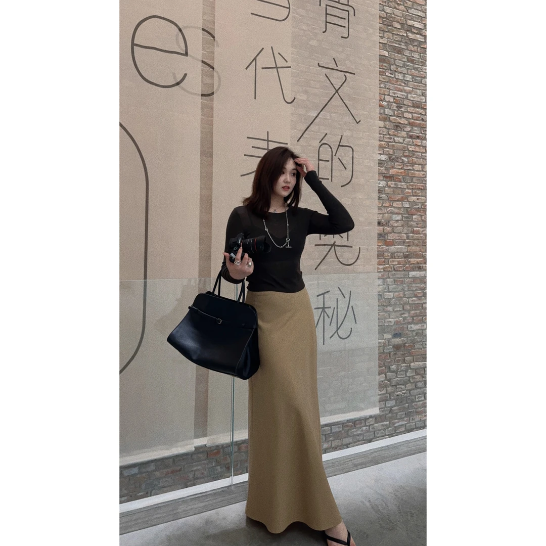 OSENSO“维多利亚”早秋气质时尚百搭纯色设计感羊毛半身裙QZ230871