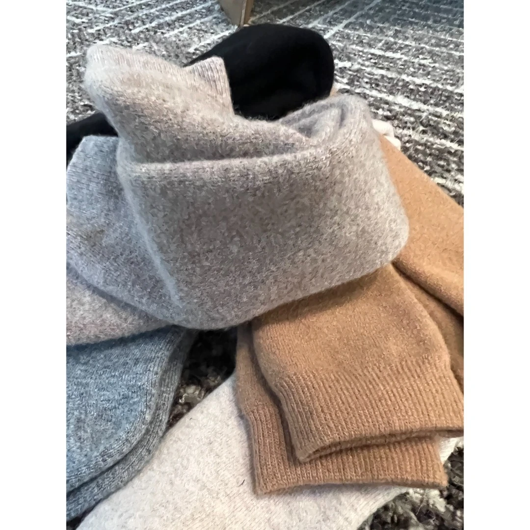 OSENSO"PLUS+羊毛袜"秋冬加厚保暖一体纯色高筒羊毛袜女WZ221128