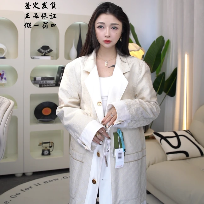 亿颗潮奢 99新 丹丹 古驰GUCCI白色压印满老花西装夹克 A00954