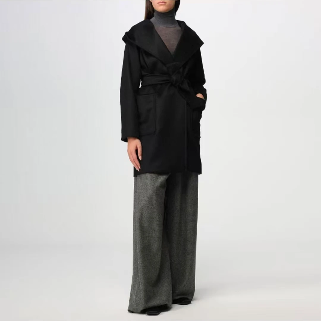 亿颗潮奢 99新 miya Maxmara 黑色翻领连帽中长款羊绒大衣 E00188