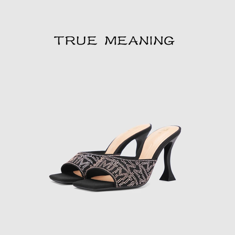 True Meaning2025欧若风羊皮细高跟个性细闪舒适鱼嘴居家出行假日