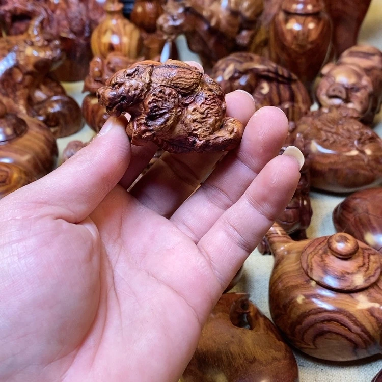 【闪购商品】雕刻木材学***?