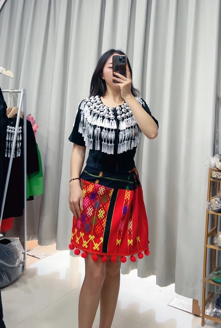 小杰景颇服装传统银袍织裙套装