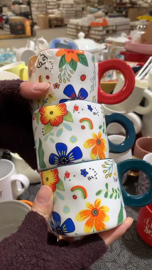 【闪购商品】陶瓷盘2绿一红花边杯