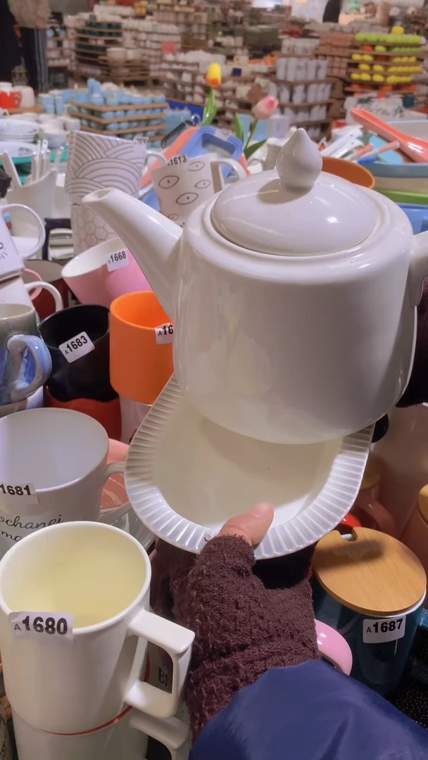 【闪购商品】陶瓷碗茶壶+椭圆盘