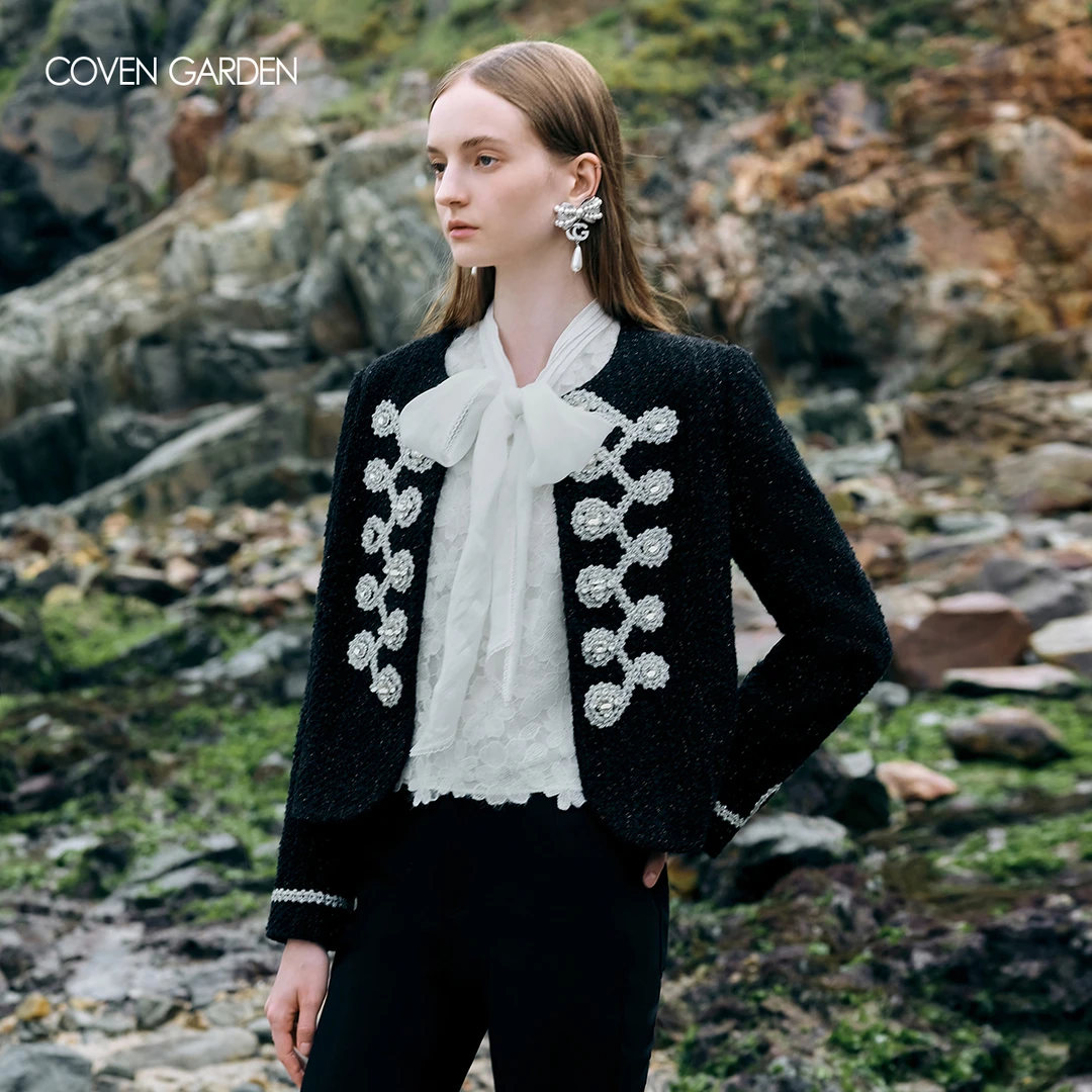 哥文花园 钻饰银色闪片点缀优雅端庄质感外套 CLA4342410