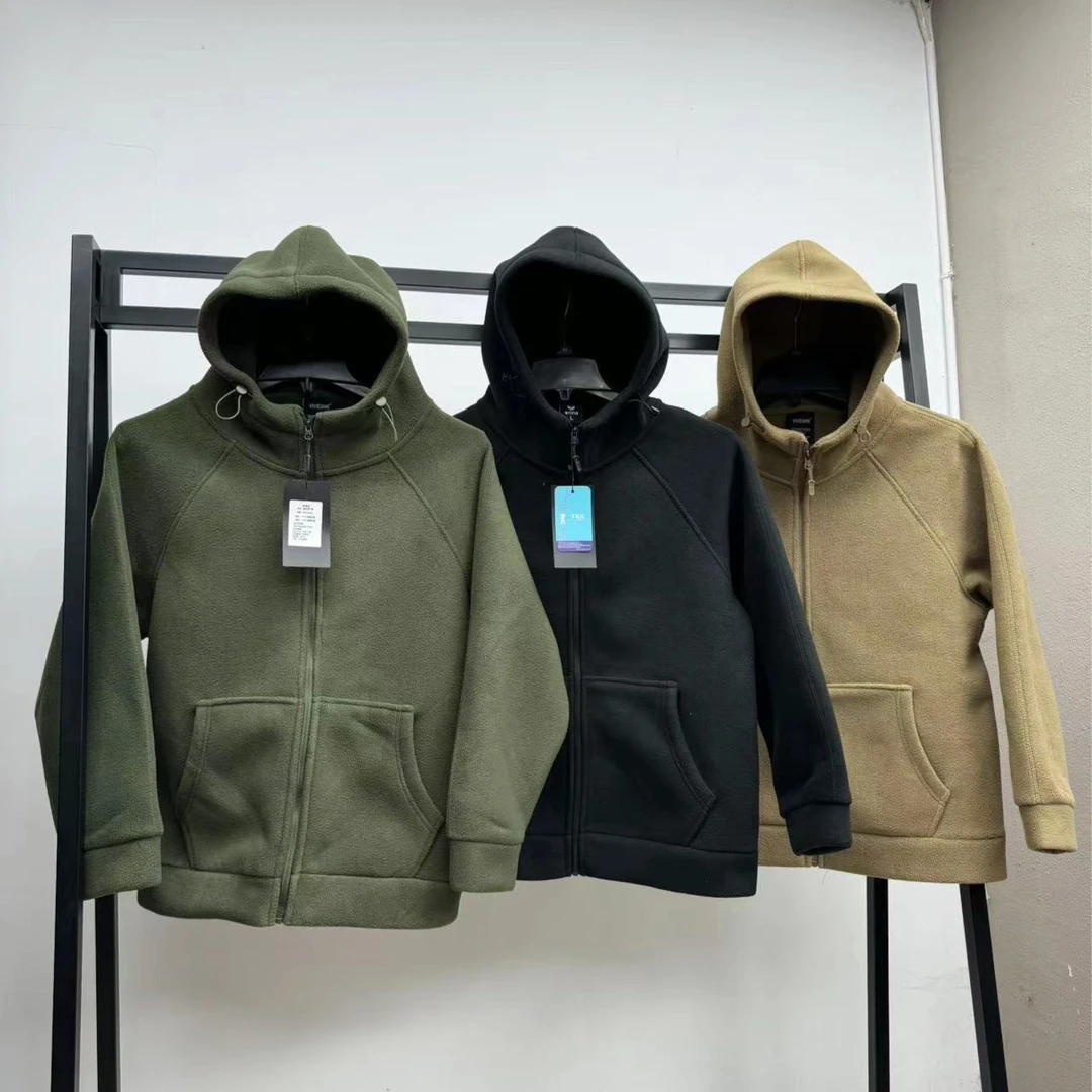 出口订单冬季加厚里外摇粒绒保暖挺阔有型运动休闲连帽夹克外套