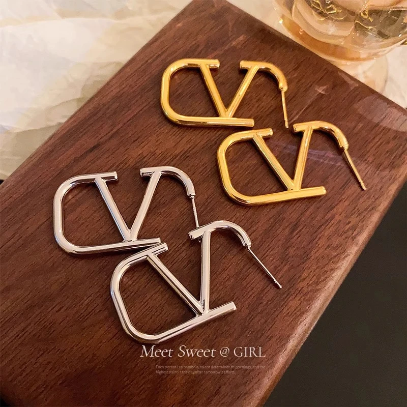 合金耳饰 小众字母几何耳环金属冷淡风ins个性设计感耳钉时尚气质