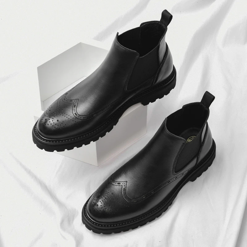 9977马丁靴男款休闲牛皮英伦布洛克雕花高帮鞋男复古中帮切尔西靴