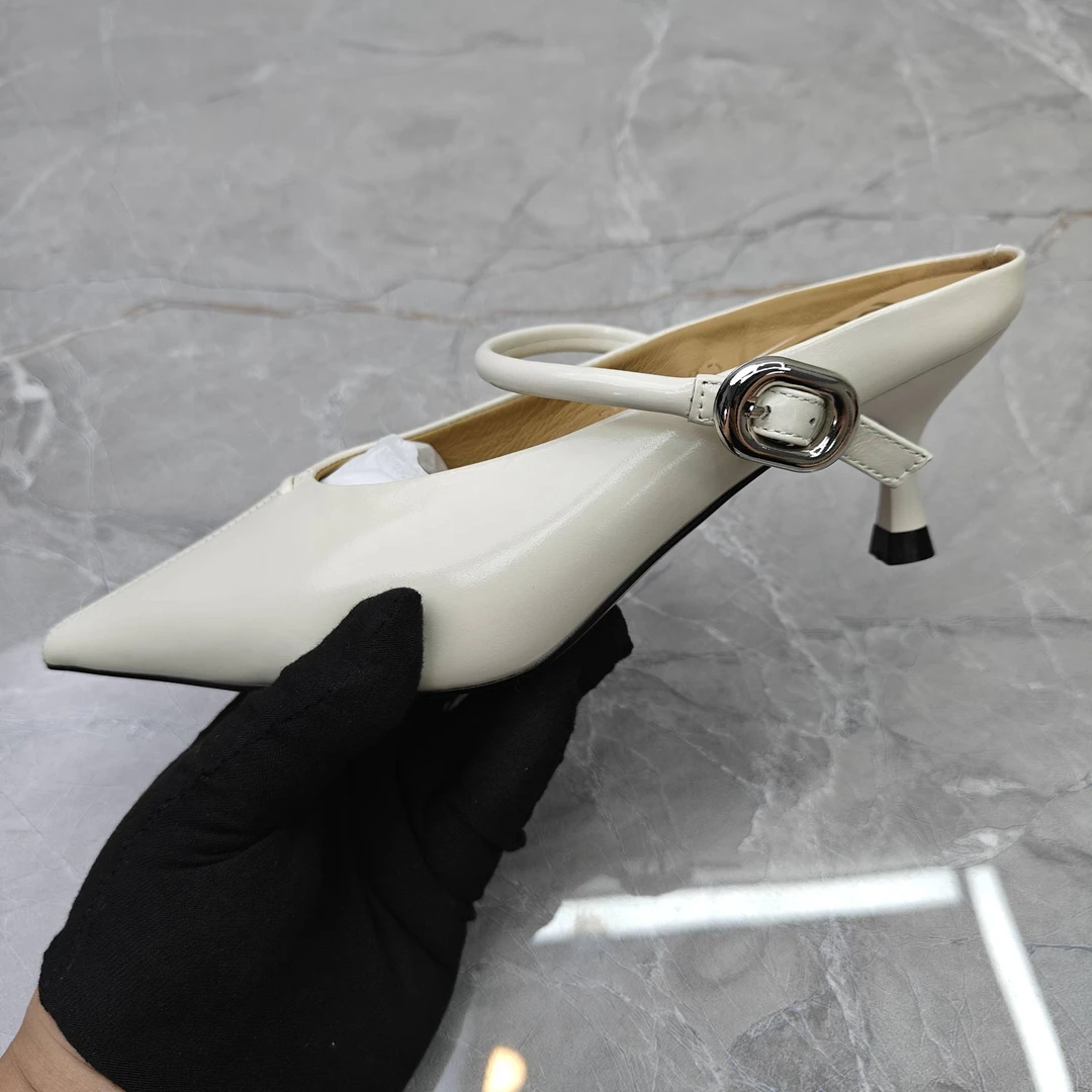 （孤品）35/36/37码 牛皮包头凉鞋女  423 niu