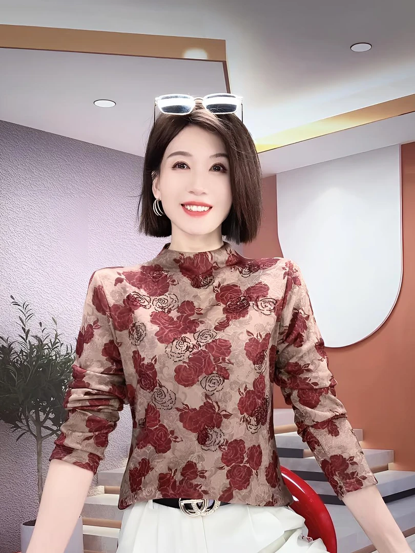 半高领时尚印花打底衫女士秋装新款百搭显瘦长袖T恤烫钻妈妈上衣
