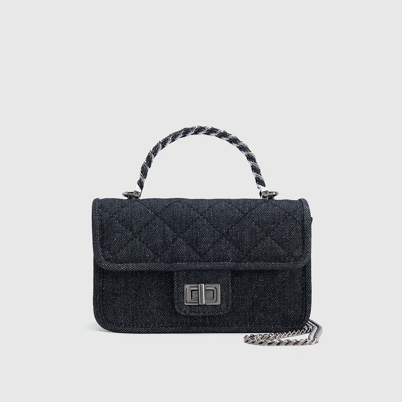 URBAN REVIVO2023秋冬新款女士复古丹宁链条手提斜挎包UAWB30167