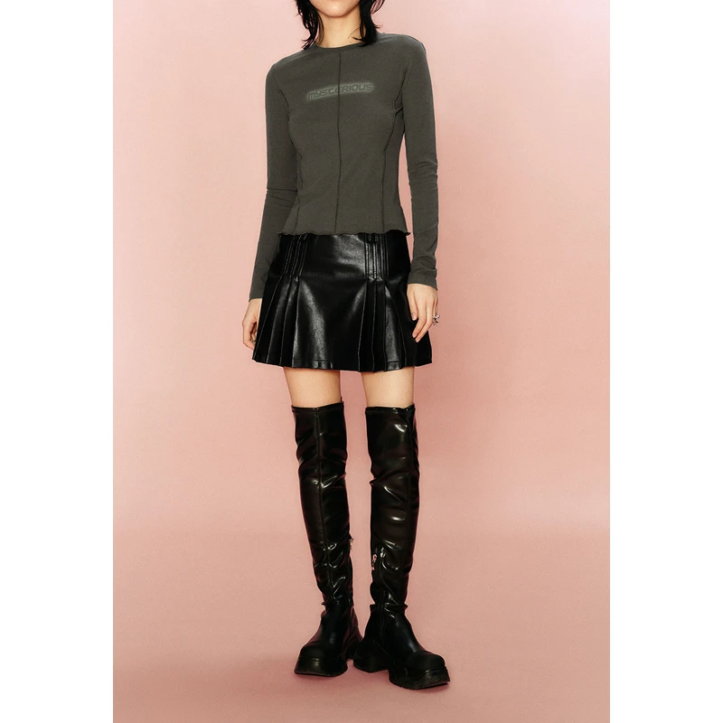 UR2024春季新款女装潮流时髦百搭皮质压褶显瘦A字半裙UWV540001