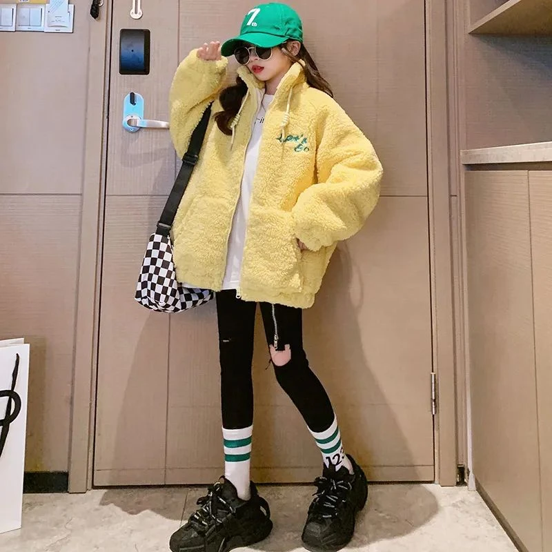 女童秋冬季加绒加厚外套2024新款儿童冬装羊羔绒大童装洋气毛毛衣