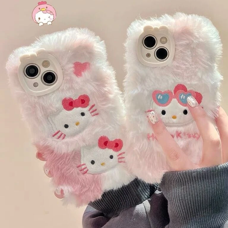 粉色可爱Hellokitty猫苹果15手机壳毛绒刺绣iPhone14Promax/13/12