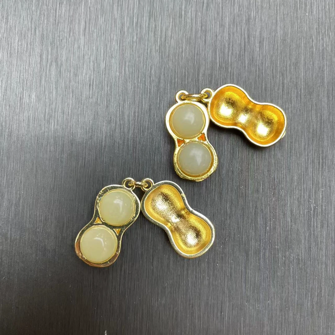 新疆和田玉好事发生花生吊坠气质百搭款多样性发货拍一发一