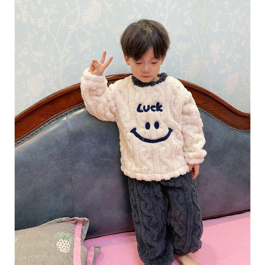 儿童冬季北极绒加厚笑脸款家居服睡衣套装90-140