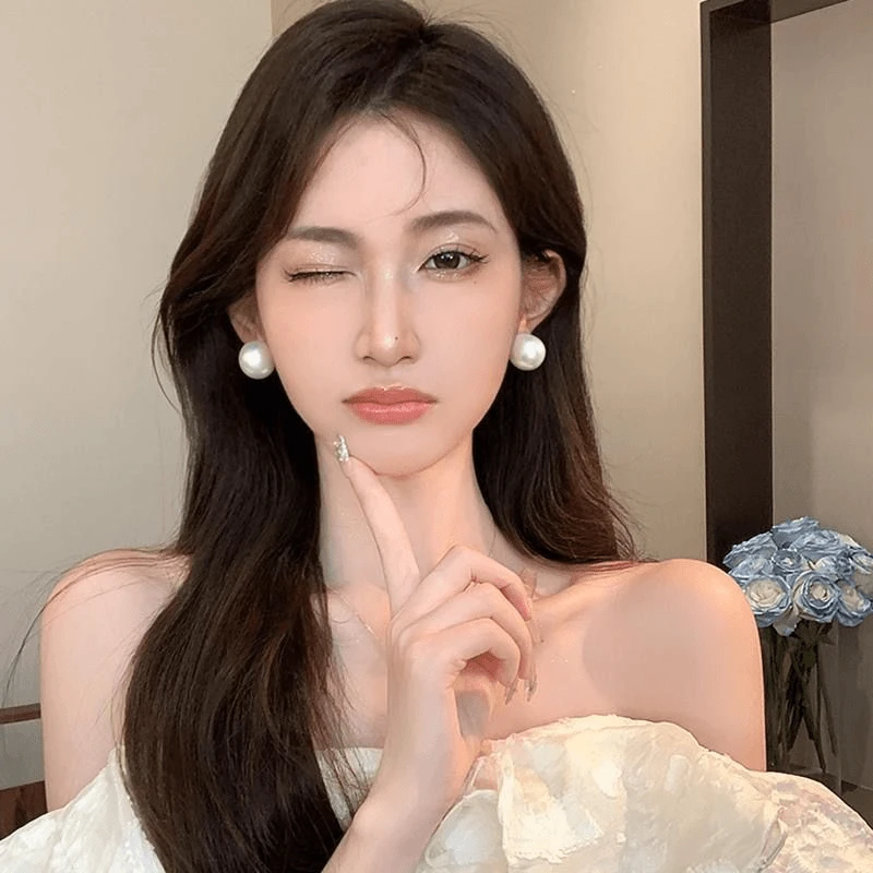 合金耳饰 珠珠耳钉经典复古耳钉轻奢小众ins气质耳饰百搭超仙