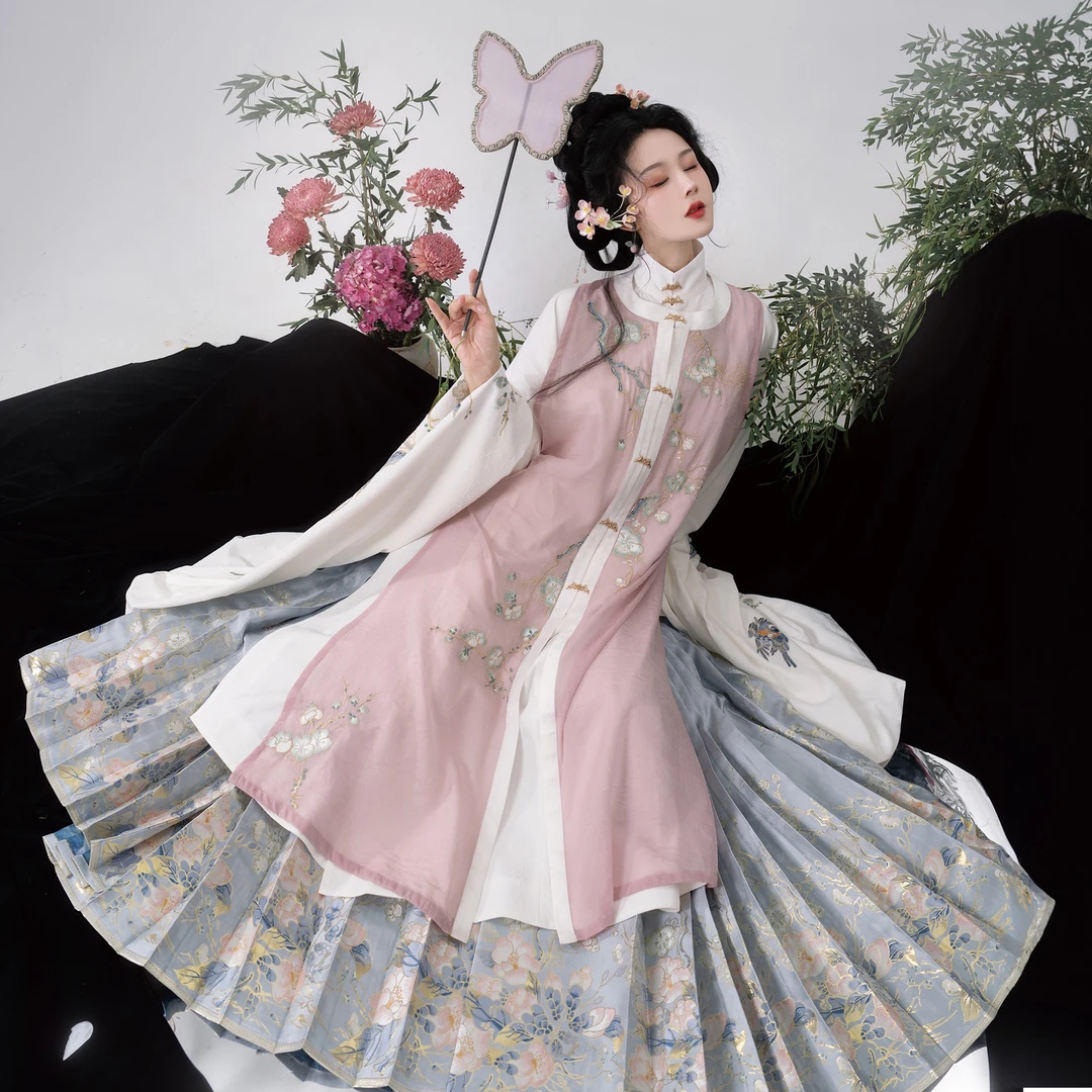 静还决 马面裙 梨花千树雪 明制原创汉服