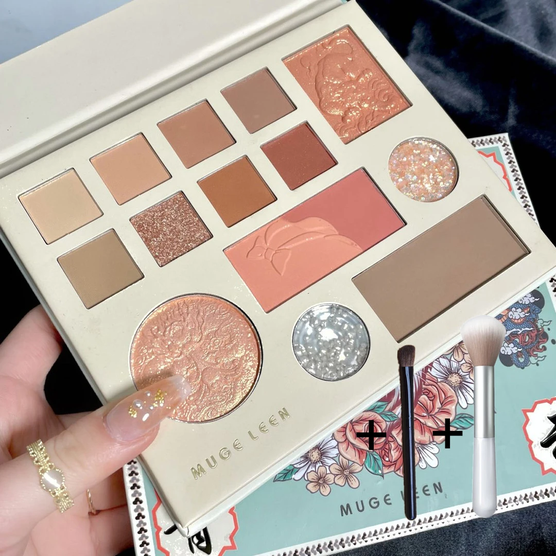 平步青云眼影盘腮红高光卧蚕修容一体盘防水防汗哑光易上色学生女