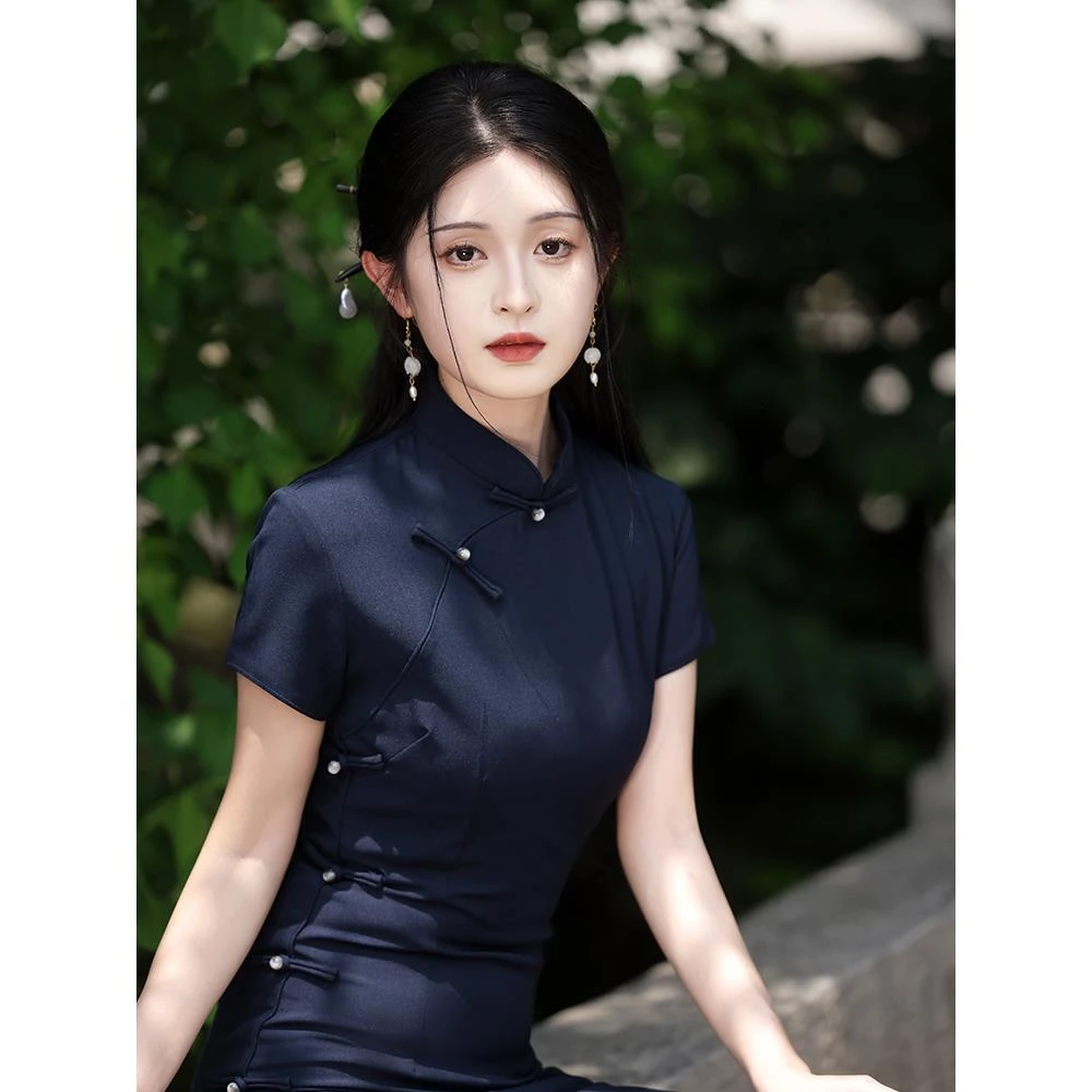 （清风徐来）藏青旗袍年轻款高端气质素雅旗袍裙子女款爆款2025新款