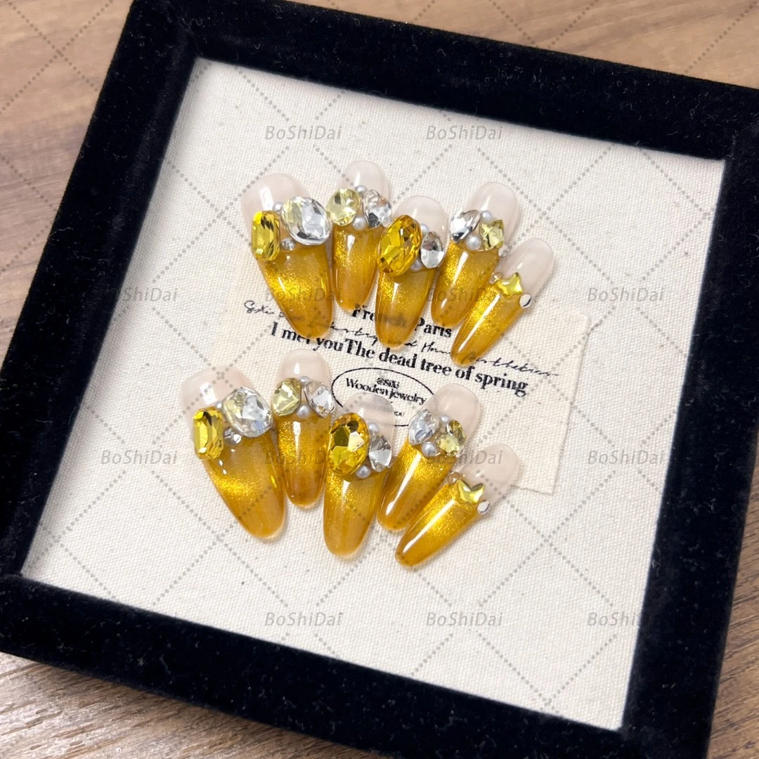 《日照金山》--月牙熊纯手工穿戴甲