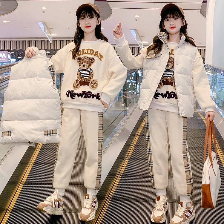 女童秋冬加绒加厚套装2024新款中大童洋气背心马甲卫衣三件套潮
