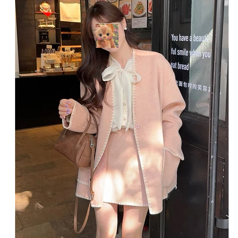富家千金粉色小香风外套女秋冬季法式v领宽松中长款夹克上衣开衫