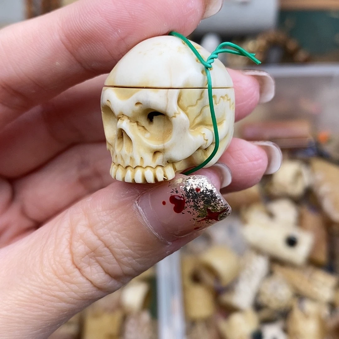 鹿骨把件✨*三M36鹿角雕刻的骷髅头香囊有裂福利不退换