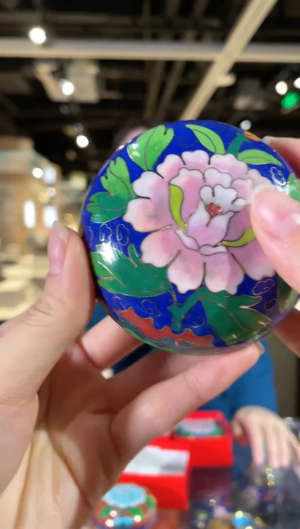 【闪购商品】景泰蓝3寸实地粉盒 蓝色