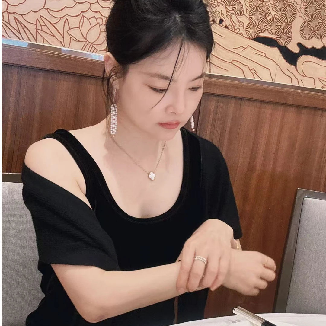 非金属仿珍珠耳饰 手工编织S925耳线珍珠耳饰