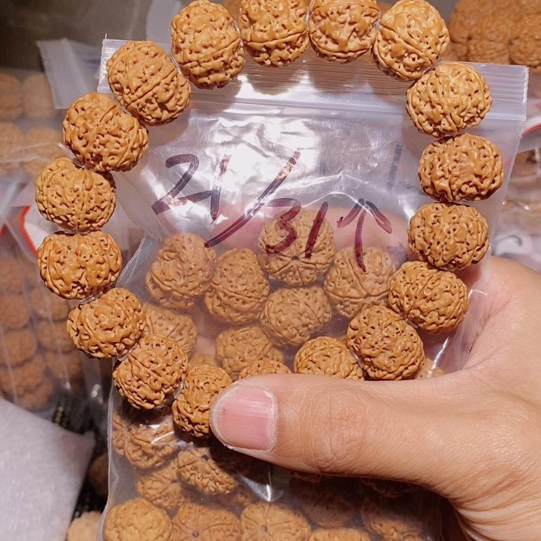 【闪购商品】金刚菩提吊坠青****心六瓣