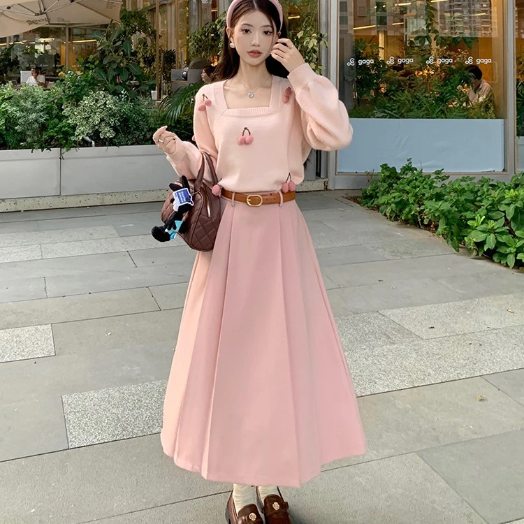 秋冬新款立体樱桃设计感粉色宽松软糯方领毛衣半身裙套装气质长裙